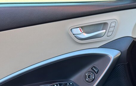 Hyundai Santa Fe III рестайлинг, 2013 год, 1 700 000 рублей, 21 фотография