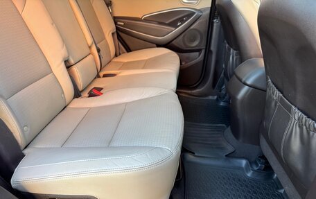 Hyundai Santa Fe III рестайлинг, 2013 год, 1 700 000 рублей, 27 фотография