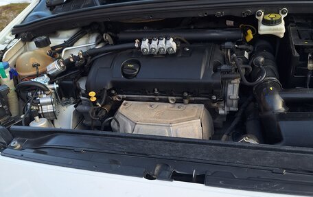 Peugeot 308 II, 2011 год, 650 000 рублей, 8 фотография