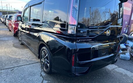 Honda Stepwgn IV, 2015 год, 2 250 000 рублей, 20 фотография