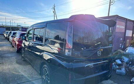 Honda Stepwgn IV, 2015 год, 2 250 000 рублей, 34 фотография