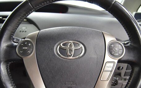 Toyota Prius, 2011 год, 850 000 рублей, 20 фотография