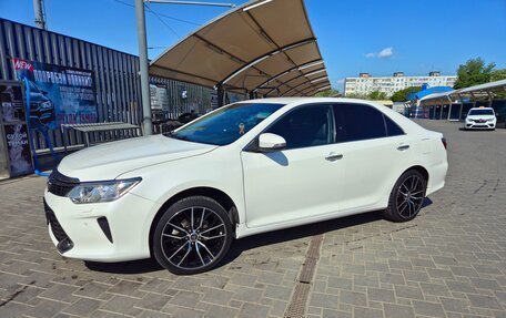 Toyota Camry, 2015 год, 2 200 000 рублей, 4 фотография