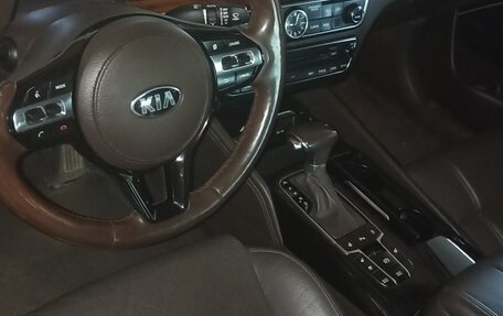 KIA K7, 2017 год, 2 500 000 рублей, 2 фотография