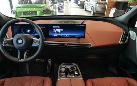 BMW iX, 2025 год, 17 690 000 рублей, 11 фотография