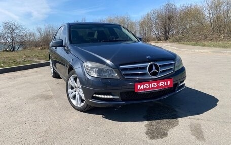 Mercedes-Benz C-Класс, 2010 год, 1 500 000 рублей, 2 фотография