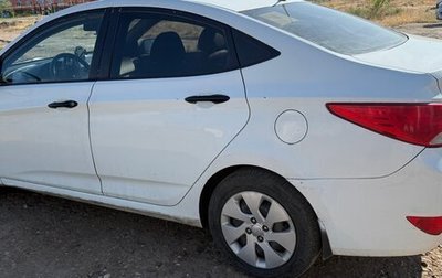 Hyundai Solaris II рестайлинг, 2016 год, 650 000 рублей, 1 фотография
