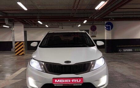 KIA Rio III рестайлинг, 2012 год, 735 000 рублей, 1 фотография