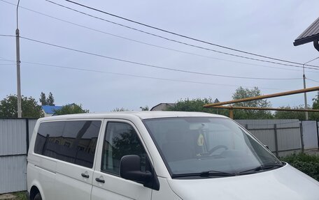 Volkswagen Transporter T5 рестайлинг, 2005 год, 900 000 рублей, 2 фотография