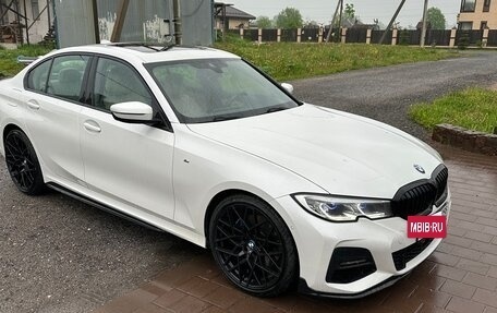 BMW 3 серия, 2021 год, 4 500 000 рублей, 13 фотография