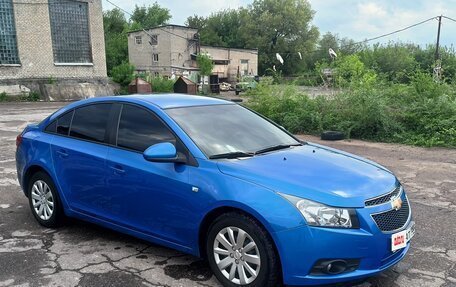 Chevrolet Cruze II, 2011 год, 890 000 рублей, 2 фотография