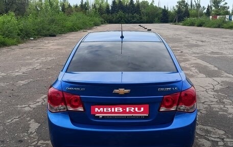Chevrolet Cruze II, 2011 год, 890 000 рублей, 6 фотография
