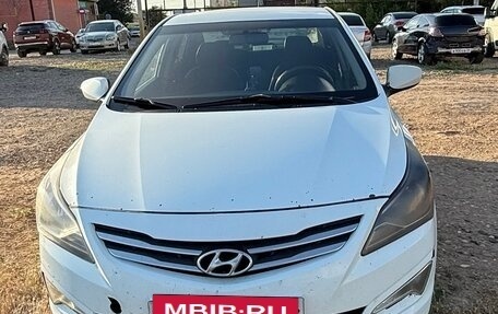 Hyundai Solaris II рестайлинг, 2016 год, 650 000 рублей, 2 фотография