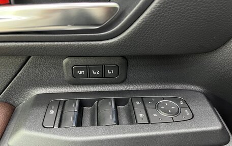 Toyota Land Cruiser Prado, 2024 год, 10 800 000 рублей, 30 фотография