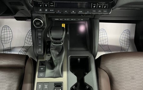 Toyota Land Cruiser Prado, 2024 год, 10 800 000 рублей, 18 фотография