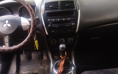 Mitsubishi ASX I рестайлинг, 2010 год, 700 000 рублей, 2 фотография