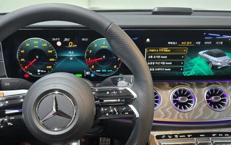 Mercedes-Benz E-Класс, 2022 год, 3 150 000 рублей, 9 фотография