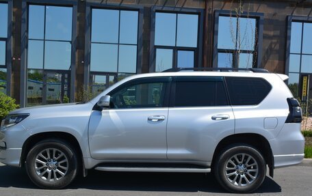 Toyota Land Cruiser Prado 150 рестайлинг 2, 2019 год, 5 500 000 рублей, 4 фотография