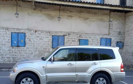 Mitsubishi Pajero III рестайлинг, 2004 год, 820 000 рублей, 4 фотография