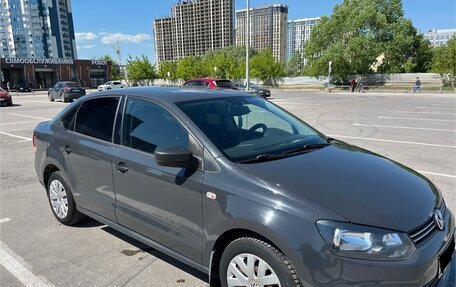 Volkswagen Polo VI (EU Market), 2014 год, 820 000 рублей, 2 фотография