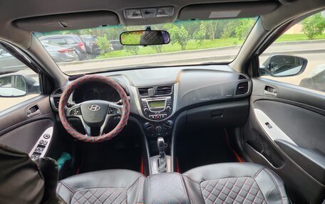 Hyundai Solaris II рестайлинг, 2015 год, 620 000 рублей, 9 фотография