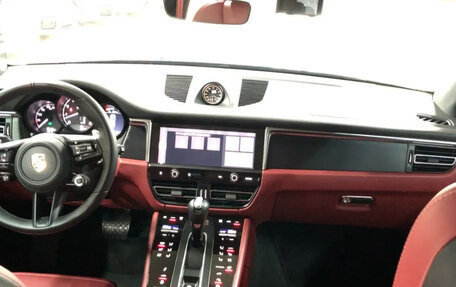 Porsche Macan I рестайлинг, 2021 год, 5 200 000 рублей, 6 фотография