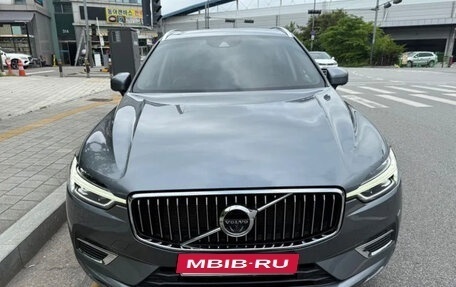 Volvo XC60 II, 2022 год, 3 500 000 рублей, 2 фотография