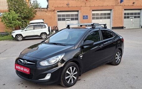 Hyundai Solaris II рестайлинг, 2012 год, 665 000 рублей, 3 фотография