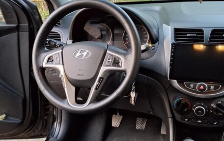 Hyundai Solaris II рестайлинг, 2012 год, 665 000 рублей, 9 фотография