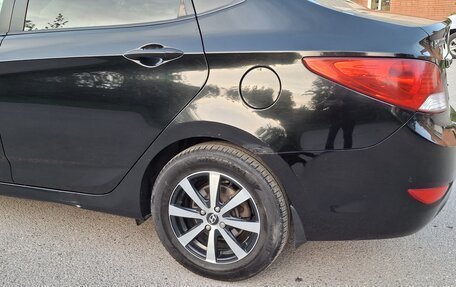 Hyundai Solaris II рестайлинг, 2012 год, 665 000 рублей, 13 фотография