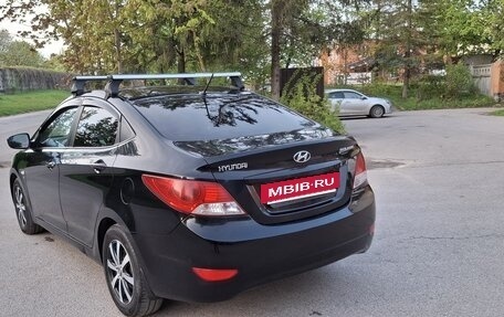 Hyundai Solaris II рестайлинг, 2012 год, 665 000 рублей, 10 фотография