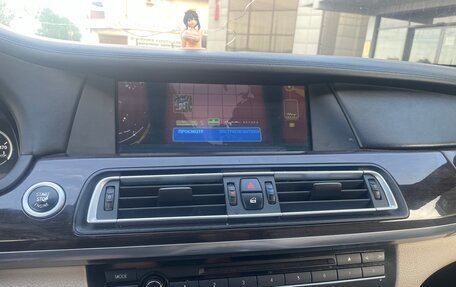 BMW 7 серия, 2010 год, 1 670 000 рублей, 15 фотография
