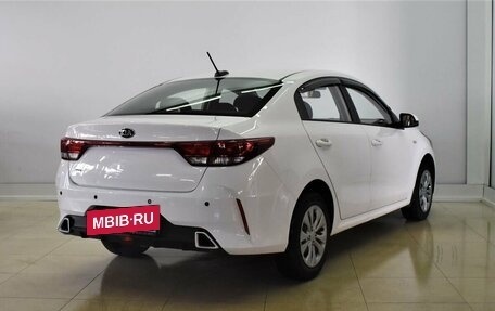 KIA Rio IV, 2021 год, 1 330 000 рублей, 4 фотография