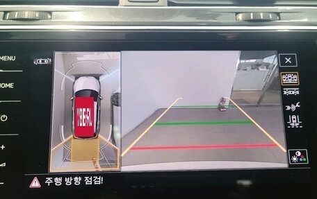 Volkswagen Tiguan II, 2022 год, 2 600 000 рублей, 14 фотография