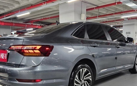 Volkswagen Jetta VII, 2022 год, 1 450 000 рублей, 4 фотография