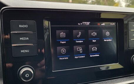 Volkswagen Polo VI (EU Market), 2021 год, 1 490 000 рублей, 32 фотография