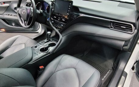 Toyota Camry, 2022 год, 5 500 000 рублей, 24 фотография