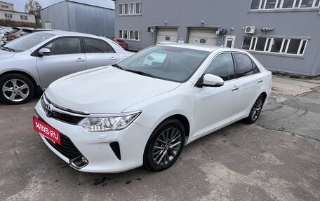 Toyota Camry, 2016 год, 2 580 000 рублей, 2 фотография