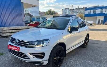 Volkswagen Touareg III, 2017 год, 3 650 000 рублей, 3 фотография