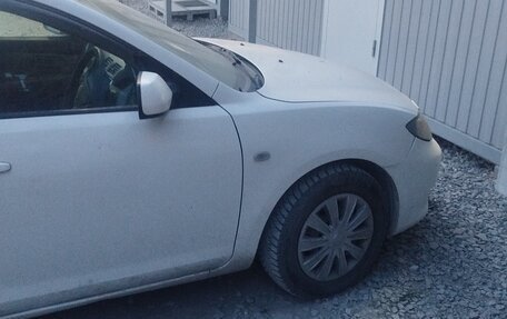 Mazda Axela, 2004 год, 400 000 рублей, 4 фотография