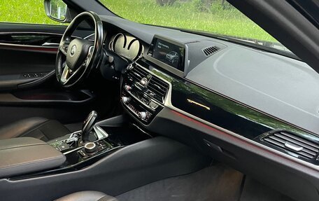 BMW 5 серия, 2019 год, 2 990 000 рублей, 9 фотография