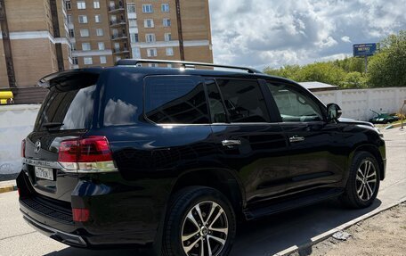 Toyota Land Cruiser 200, 2017 год, 5 790 000 рублей, 27 фотография