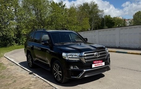 Toyota Land Cruiser 200, 2017 год, 5 790 000 рублей, 24 фотография