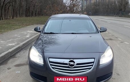Opel Insignia II рестайлинг, 2012 год, 670 000 рублей, 2 фотография