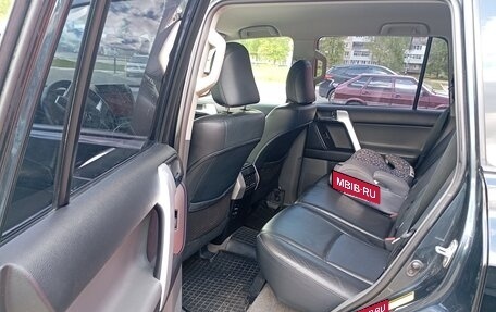 Toyota Land Cruiser Prado 150 рестайлинг 2, 2010 год, 2 480 000 рублей, 14 фотография