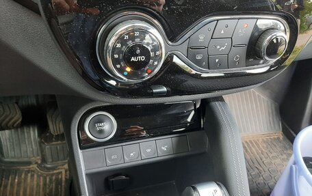 Renault Kaptur I рестайлинг, 2020 год, 1 600 000 рублей, 8 фотография