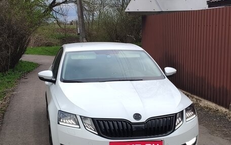 Skoda Octavia, 2017 год, 2 400 000 рублей, 2 фотография