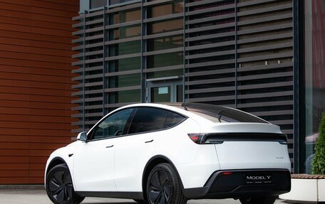 Tesla Model Y I, 2025 год, 9 200 000 рублей, 9 фотография