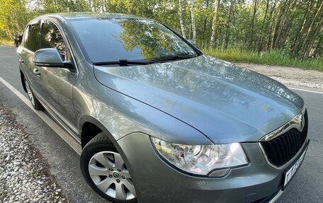 Skoda Superb III рестайлинг, 2012 год, 960 000 рублей, 13 фотография