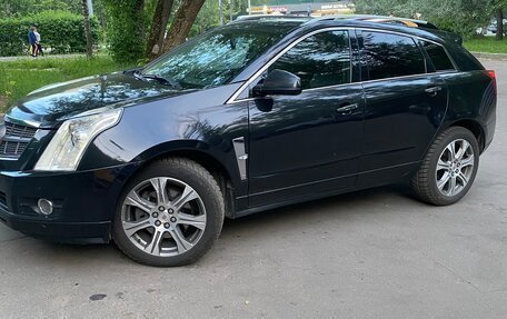 Cadillac SRX II рестайлинг, 2011 год, 1 000 000 рублей, 4 фотография